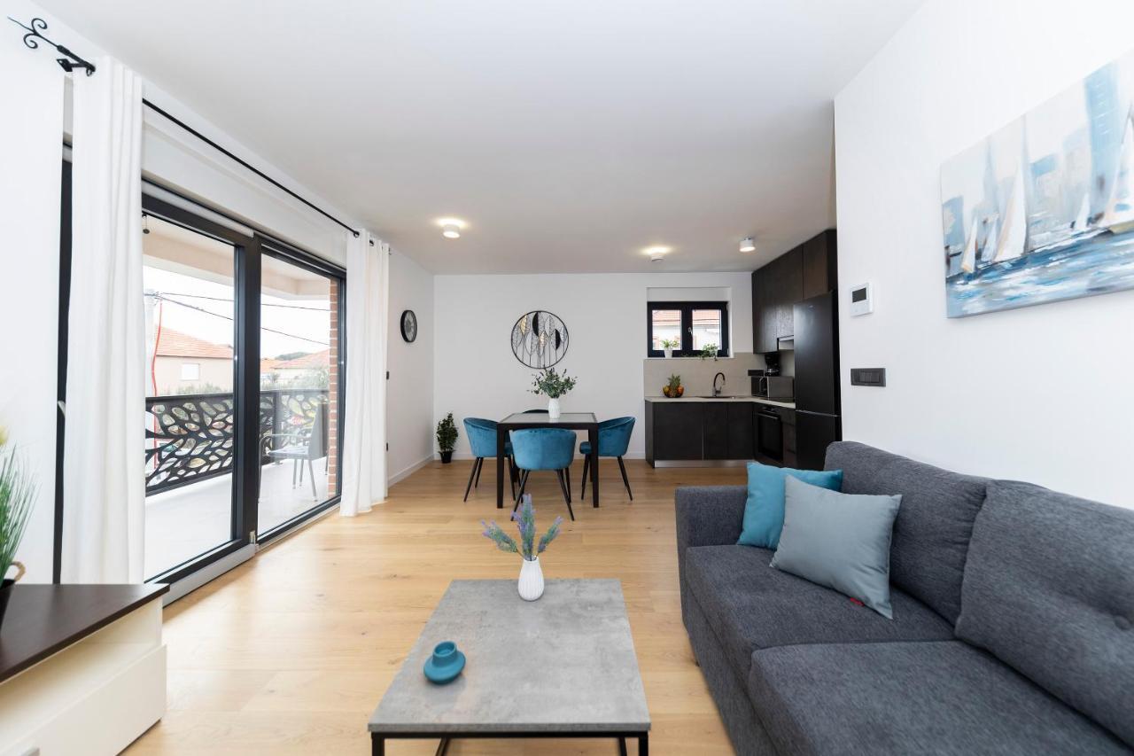 Apartment Marianne , Parking Free , 2 Bedroom & 2 Bathroom , Modern & Cozy Zara Esterno foto
