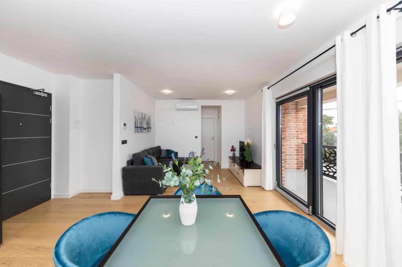 Apartment Marianne , Parking Free , 2 Bedroom & 2 Bathroom , Modern & Cozy Zara Esterno foto